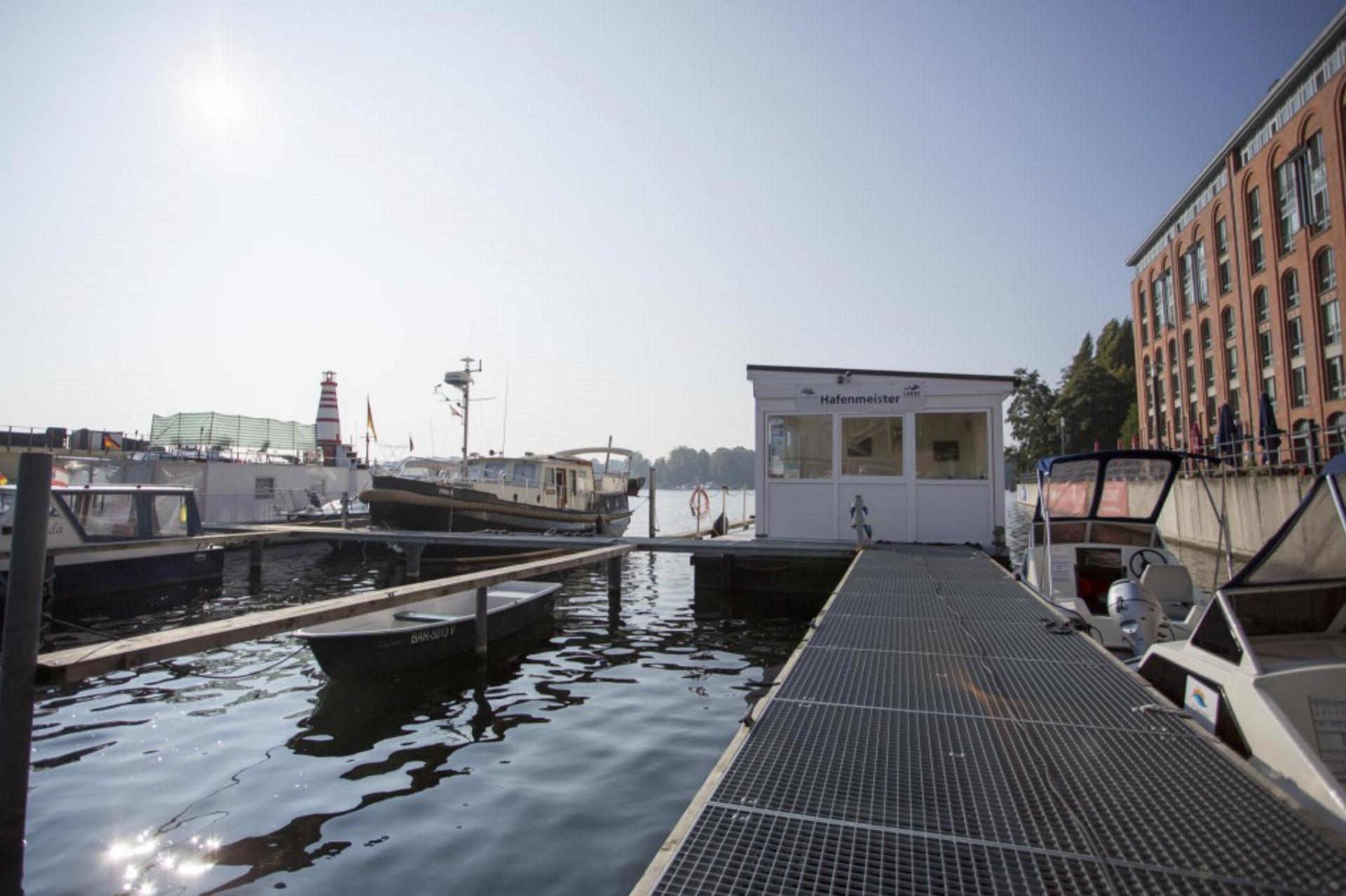 4158-4f0d52b1-98c5-4b1d-badd-1f25fbe41504-tnhafen31024x682 Hafenmeister am Alstadthafen Spandau